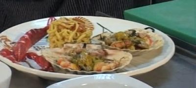 Cum se prepara Scoici si creveti in cochilie gratinate