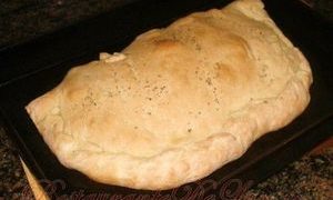 Cum se prepara Pizza Calzone