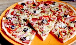 Pizza cu şuncă si ciuperci