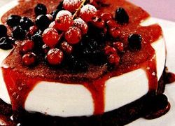 Tort cu fructe si mascarpone