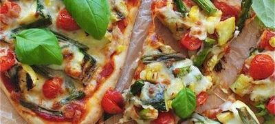 Pizza vegetariană cu porumb dulce