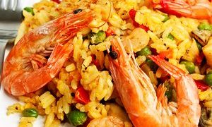 Paella cu fructe de mare