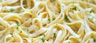 Fettuccine cu parmezan