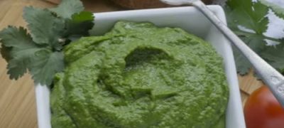 Pesto cu avocado